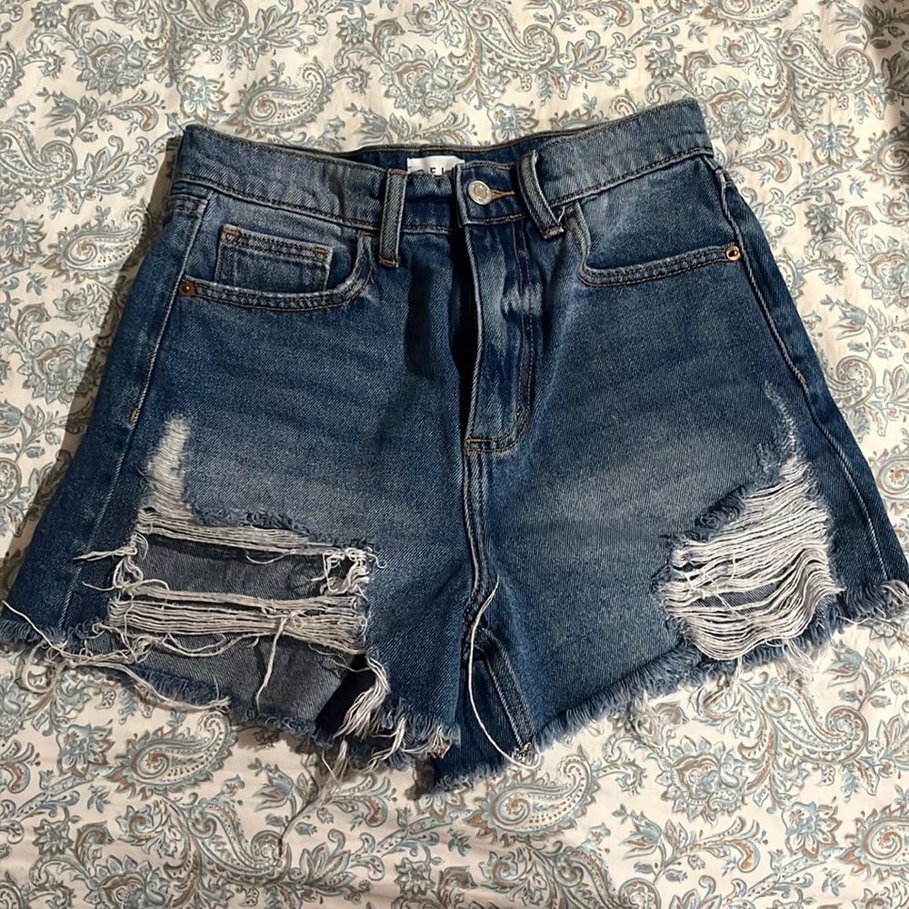 CELLO high wasted ripped denim shorts, size small